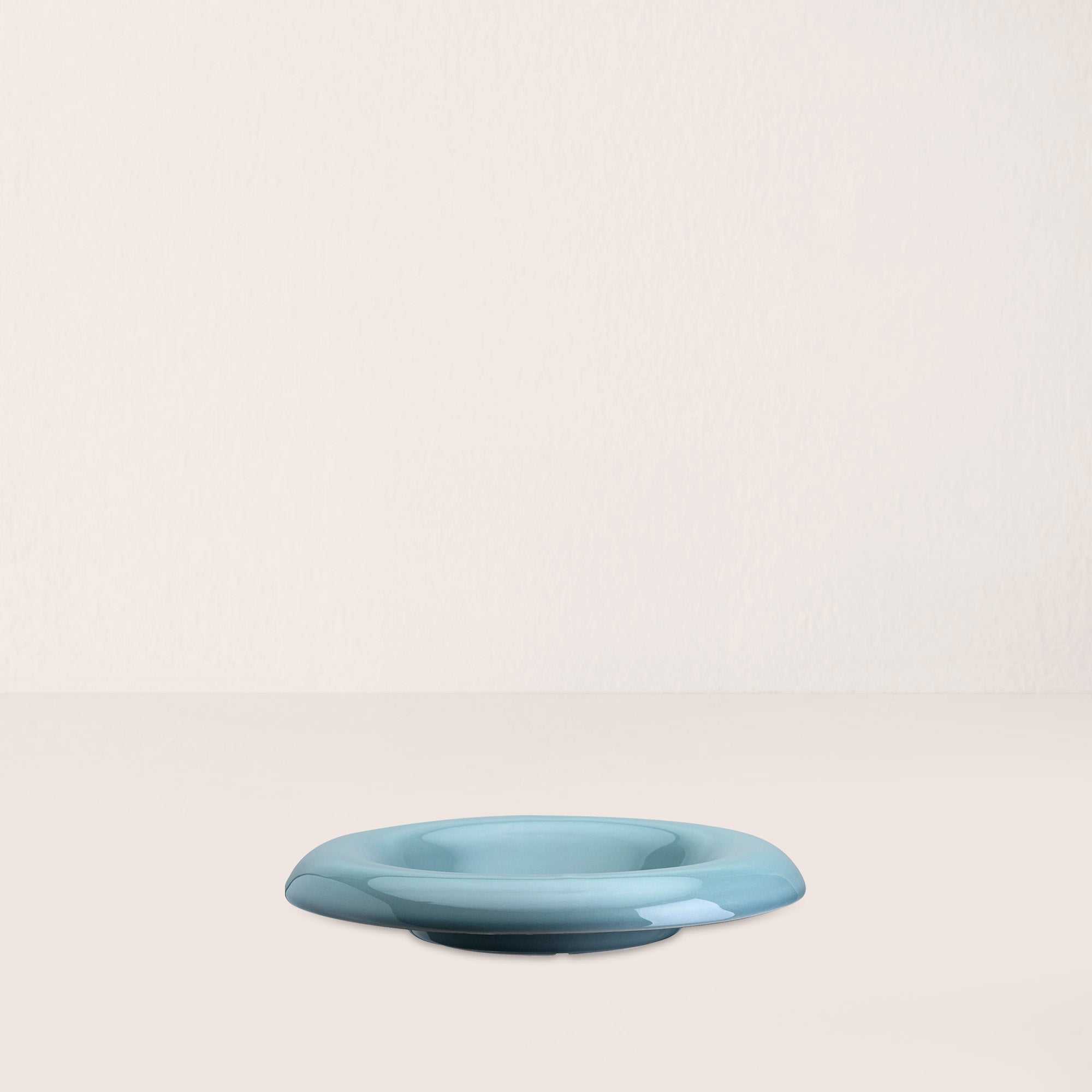 Goodee-Bergs Potter-Lily Ø14 Saucer - Color - Misty Blue Glazed